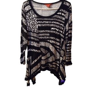 Sunny Leigh Women's Long Sleeve Lightweight Top, Size: L, Color: Black and White